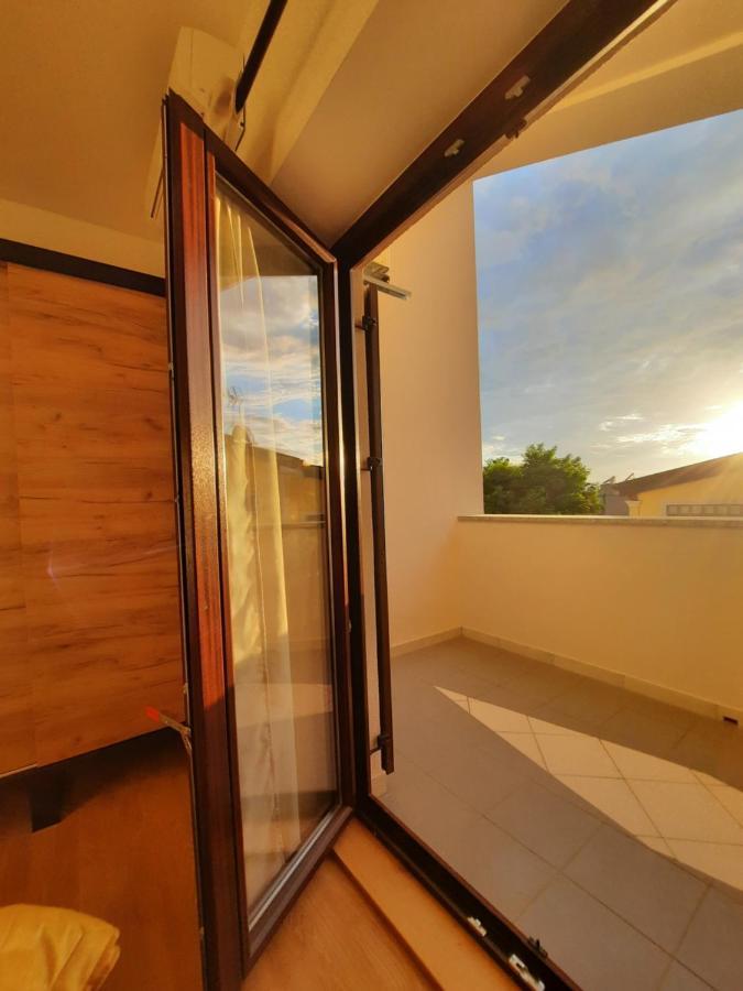 Apartman Sofia Porec Exterior photo