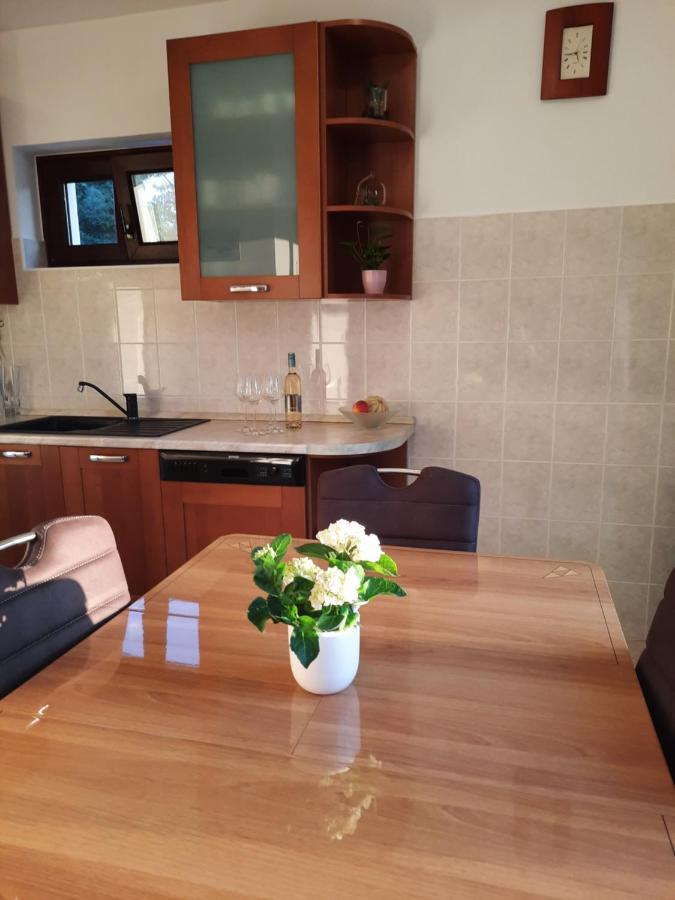 Apartman Sofia Porec Exterior photo